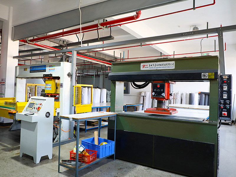 Tăiere din piele de fotbal